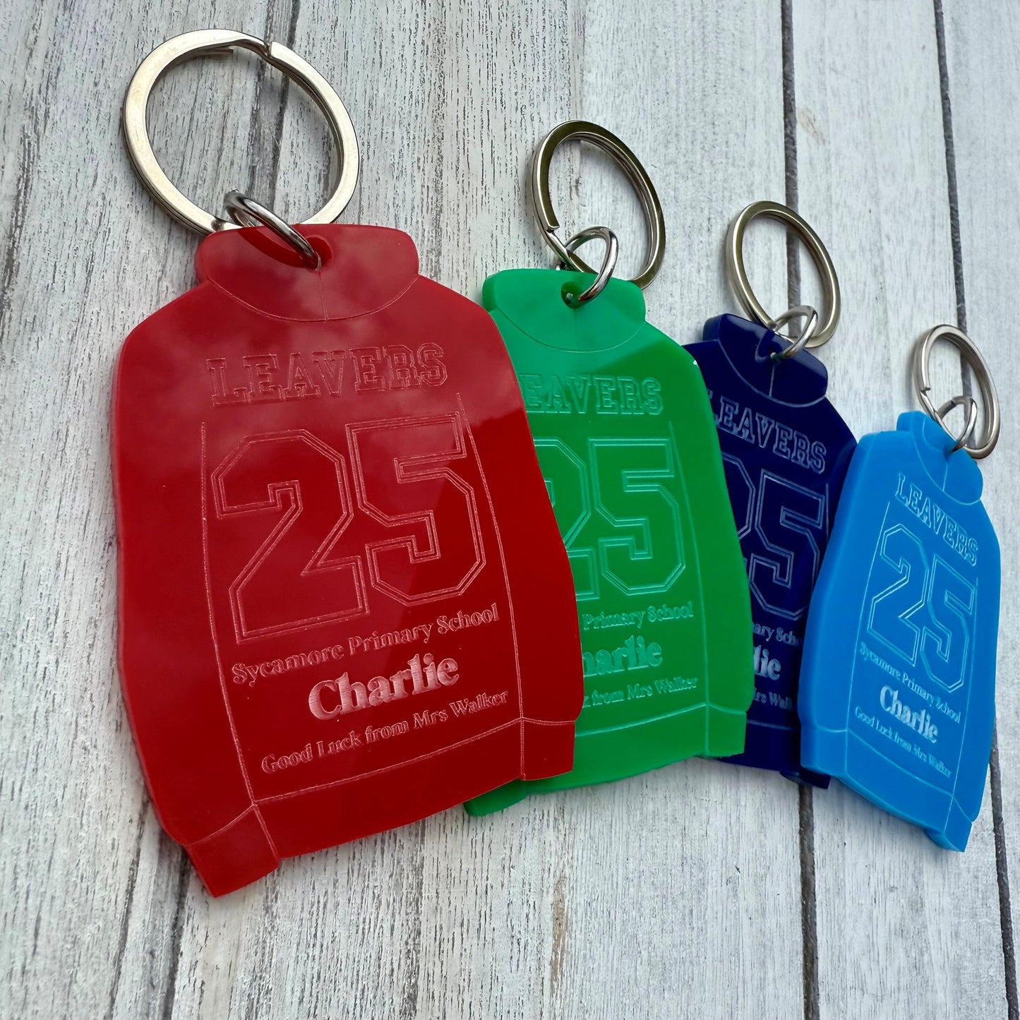 Personalised Class of 2025 Leavers Hoodie Keyring – The Perfect Year 6 Keepsake!